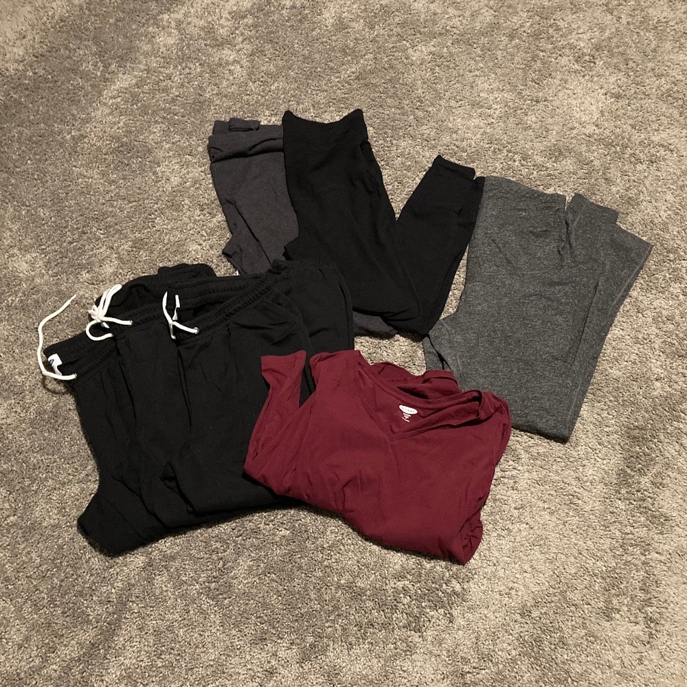 Old Navy Maternity Clothes